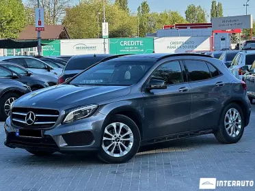Mercedes GLA 180