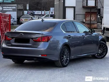 Лексус ГС 300h