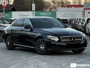 Mercedes E 220