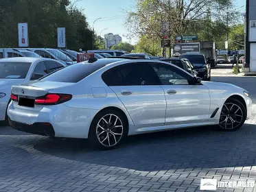 BMW 530e