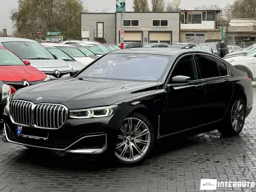 BMW 745e