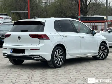 Фольксваген Гольф EHybrid