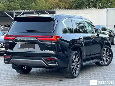 Лексус ЛХ 500д