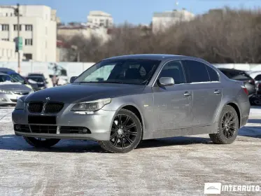 BMW 525