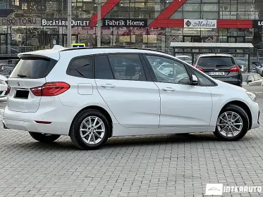 BMW 216d