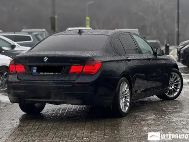BMW 740
