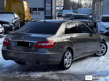 Mercedes E 350