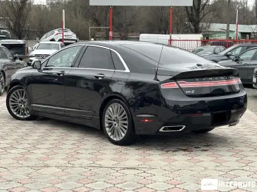Lincoln MKZ