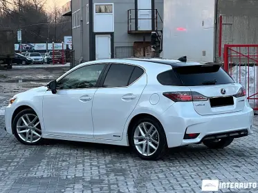 Lexus CT 200h
