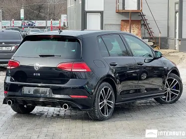 Фольксваген Гольф ГТЕ
