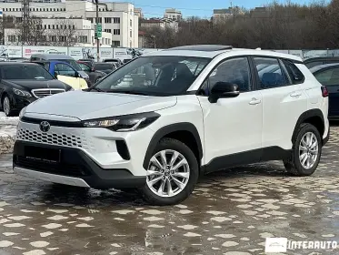 Тойота Королла Кросс