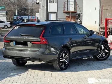Volvo V 90 Cross Country