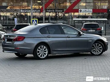 BMW 528