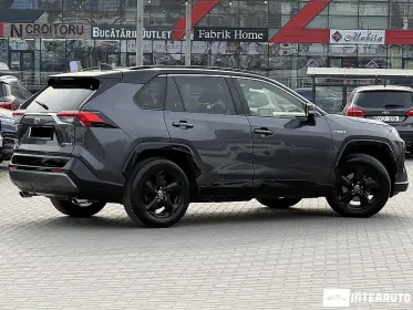 Toyota Rav-4