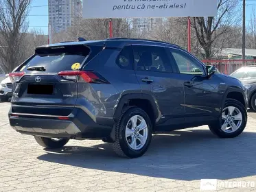 Toyota Rav-4