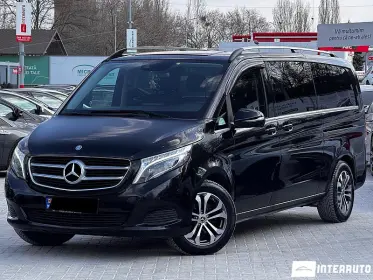 Mercedes V 220