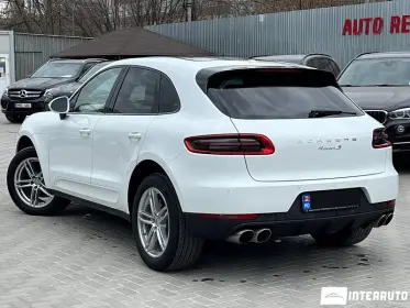 Porsche Macan S