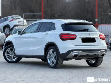 Mercedes GLA 250