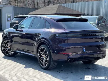 Porsche Cayenne E-Hybrid Coupe