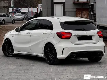 Mercedes A 45 AMG