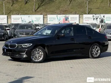 BMW 330E