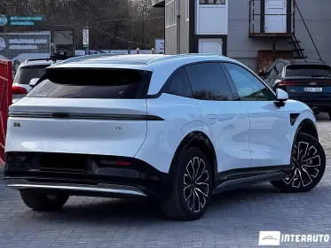 Zeekr 7X