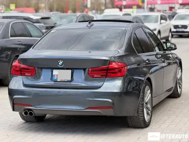 BMW 330E