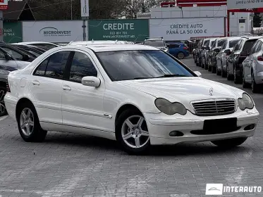 Mercedes C 220