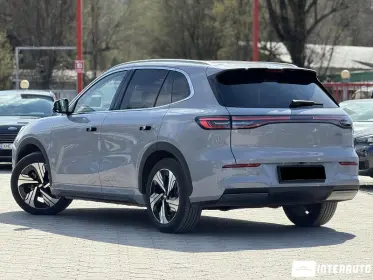Geely EX5