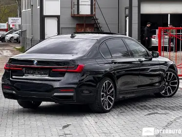 BMW 740
