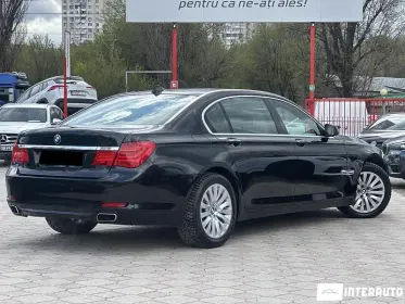 BMW 740