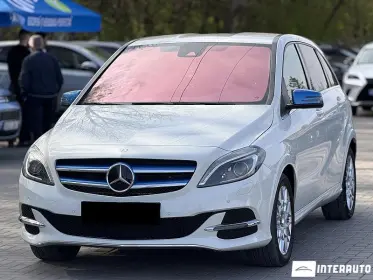 Mercedes B 250E