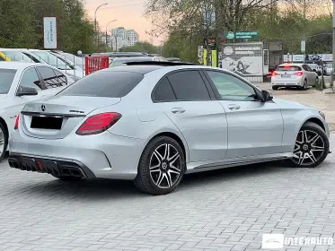 Mercedes C 200