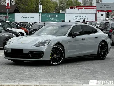 Porsche Panamera 4S