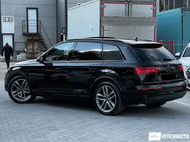 Audi Q7 E-Tron