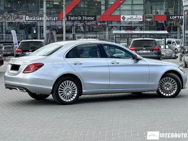 Mercedes C 200