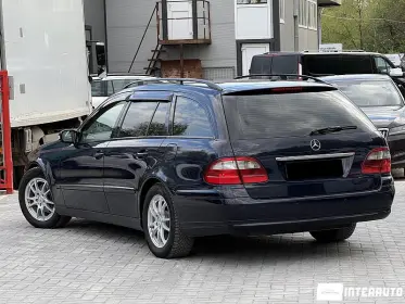 Mercedes E 220