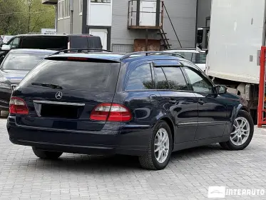 Mercedes E 220