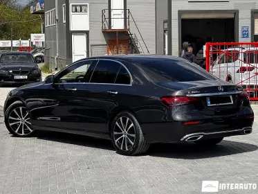 Mercedes E 300e