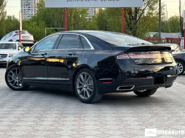 Lincoln MKZ