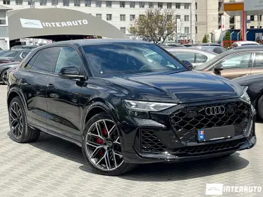 Audi RSQ8