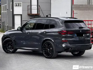 BMW X5 5.0e