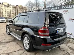Mercedes GL-Class