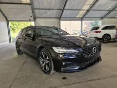 Volvo V60 B3 R-Design Volvo V60 B3 R-Design