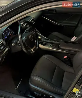 Lexus IS 2016