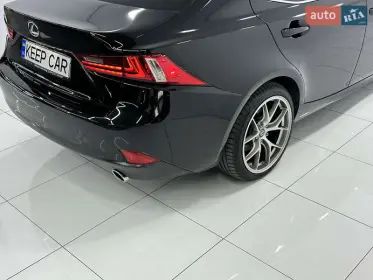Lexus IS 2014