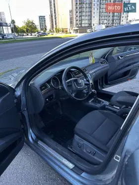 Skoda Superb 2011 Skoda Superb 2011