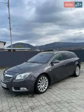 Opel Insignia 2011