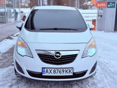 Opel Meriva 2013