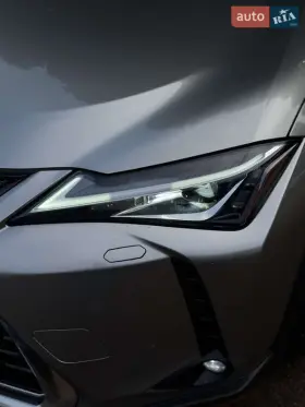 Lexus UX 2018